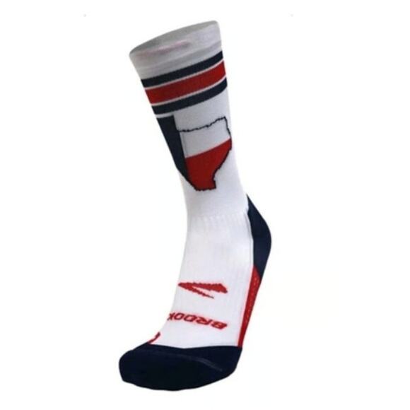 Brooks Other - Brooks Texas 23 High Cushion Medium Ghost Crew Socks Men’s 6-8.5 Women’s 7-9.5